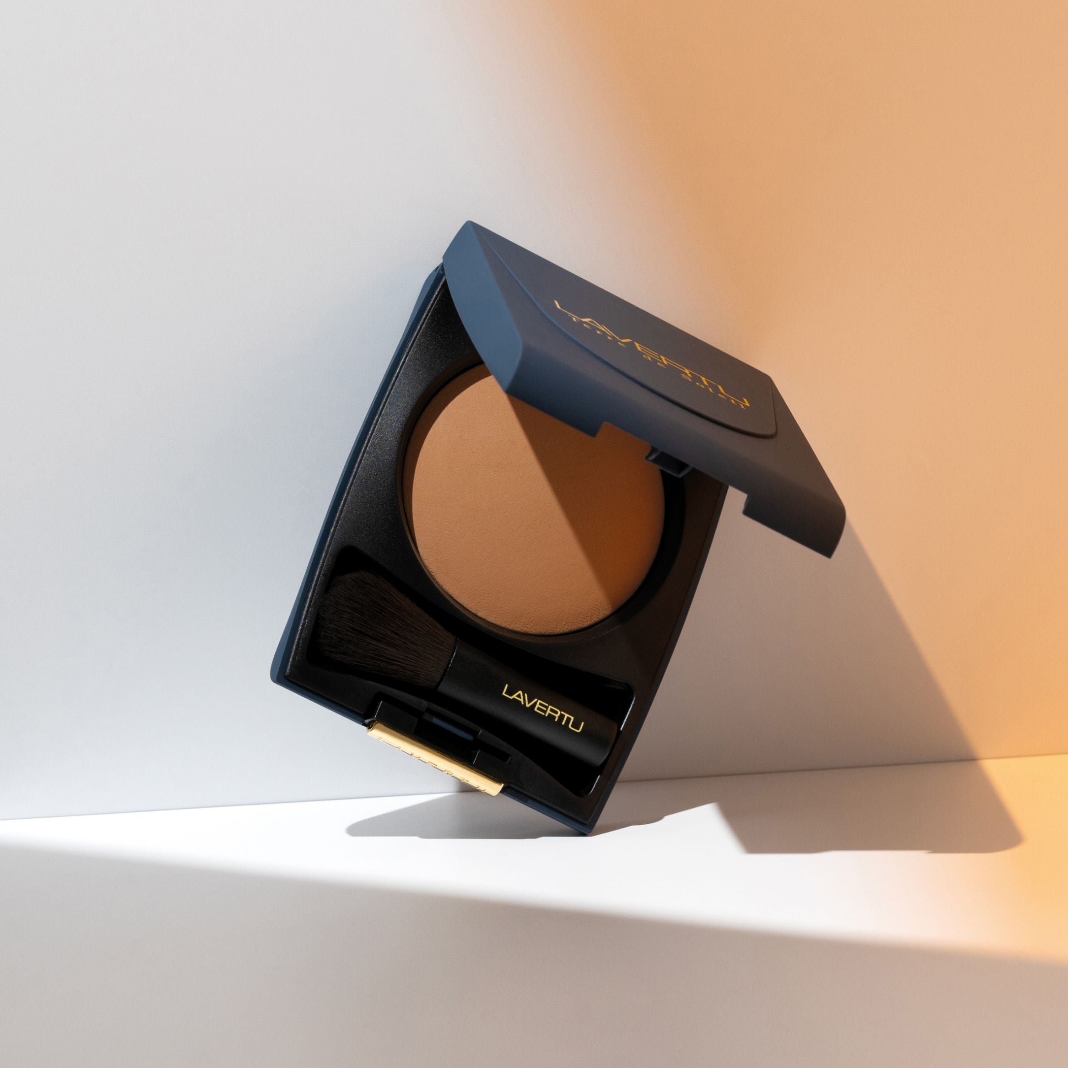 Lavertu Terre de Soleil baked bronzer 02 Medium compact with natural sun-kissed bronze shade.