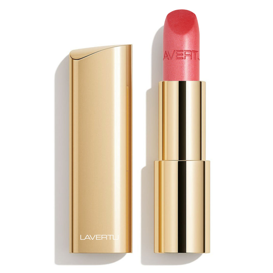 LAVERTU Lipstick Unique 22 Suntan Rose packshot featuring a warm rosy nude shade with soft terracotta and sun kissed undertones, offering full coverage in a luxurious gold case with a smooth matte finish.

